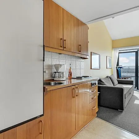 Bad, Lejl, 59 Apartment *