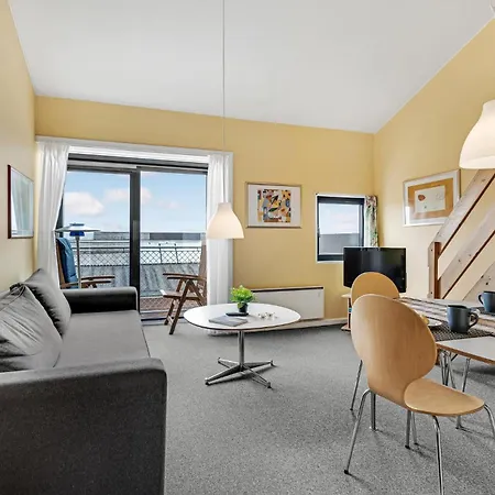 Apartment Bad, Lejl, 59 *