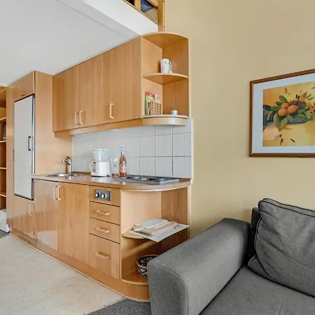 Apartment Bad, Lejl 59